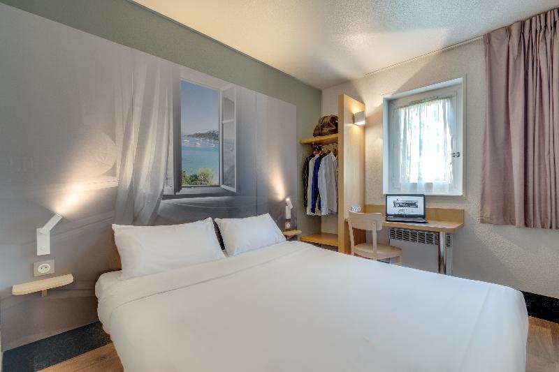 B&B Hotel Frejus Рокбрюн-сюр-Аржан Экстерьер фото